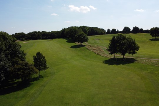 view halfway along 15th fairway